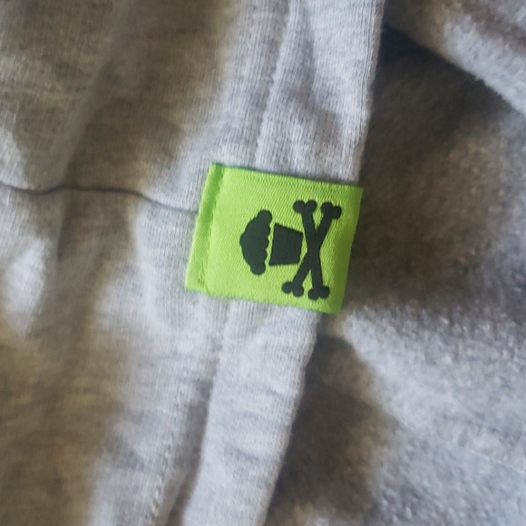 Johnny cupcakes pullover hoodie - Picture 5 of 6